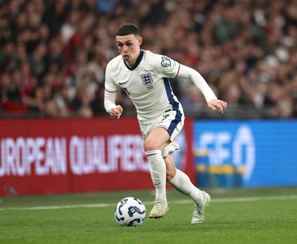 镜报：福登将重返英格兰队，阿诺德因伤无缘，格拉利什落选