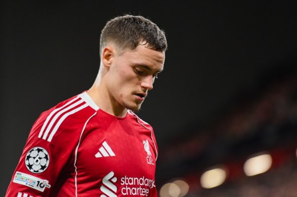 1.3亿新援8场0球!罗马诺:红军仍信任维尔茨 斯洛特每天都和他聊 1.3亿新援8场0球!罗马诺:红军仍信任维尔茨 斯洛特每天都和他聊