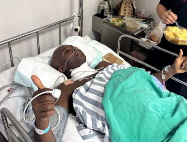 广西平果官方:向阿萨莫阿事件中所有伸出援手的单位和个人致谢 广西平果官方:向阿萨莫阿事件中所有伸出援手的单位和个人致谢