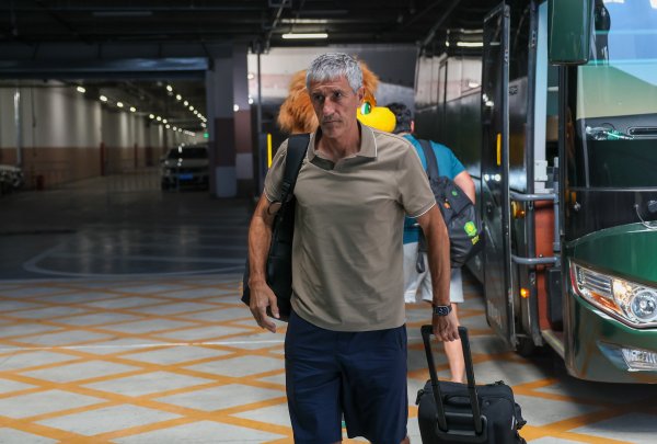 雷腾龙:塞蒂恩建立体系需要时间,可能三五年会有争冠的希望 雷腾龙:塞蒂恩建立体系需要时间,可能三五年会有争冠的希望