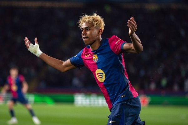 马卡:新月4亿欧报价亚马尔不实 但巴萨去年确实拒绝了巴黎2亿报价