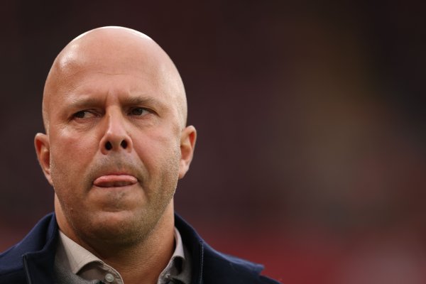 小雷:斯洛特选的职业联赛 杯阵形 大错特错,而且也没帮助到年轻球员 小雷:斯洛特选的职业联赛 杯阵形 大错特错,而且也没帮助到年轻球员