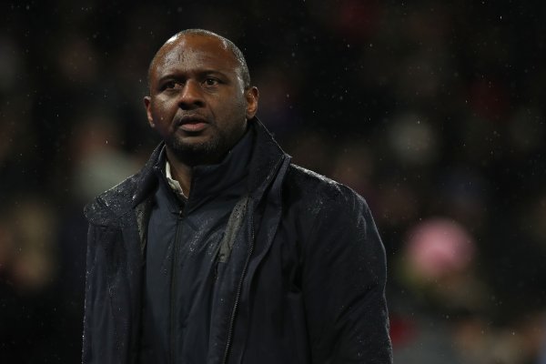 佩杜拉:维埃拉已经失去了热那亚高层的信任,可能下轮赛事 前下课 佩杜拉:维埃拉已经失去了热那亚高层的信任,可能下轮赛事 前下课