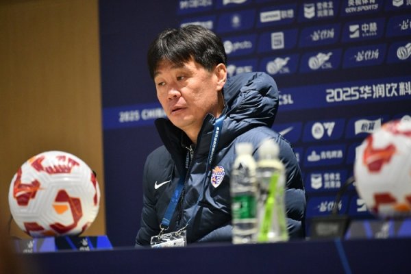 古代足球    报：梅州客家客战国安拿分难度太大，海牛保级非常乐观