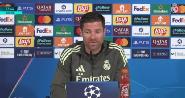 阿隆索:赫伊森、阿诺德、卡瓦哈尔无法出战 库尔图瓦是世界最佳 阿隆索:赫伊森、阿诺德、卡瓦哈尔无法出战 库尔图瓦是世界最佳