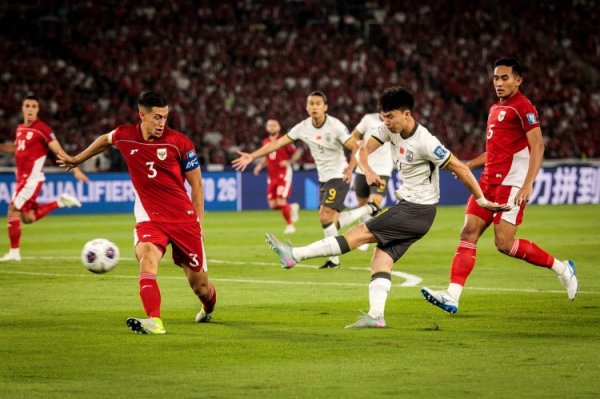 对谈彭伟国:现在国足输越南是正常的,以前印尼都是刷分的 对谈彭伟国:现在国足输越南是正常的,以前印尼都是刷分的