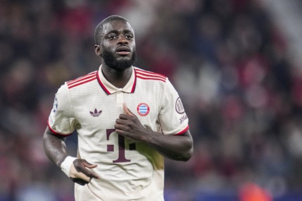 法媒：如果于帕梅卡诺决定不与拜仁续约，巴黎将开出报价