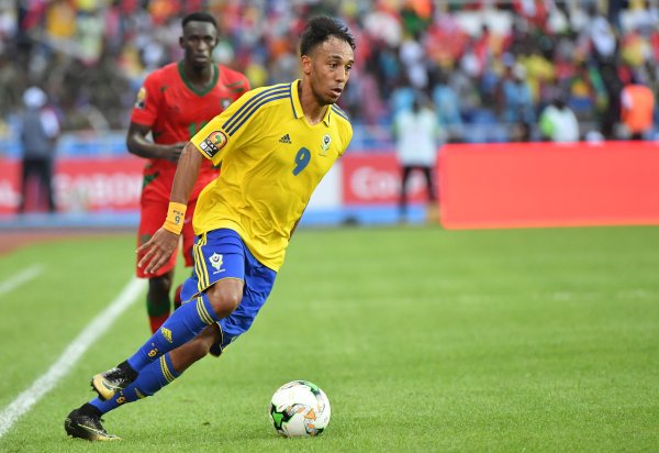 加蓬1-4不敌尼日利亚出局，36岁奥巴梅扬再度无缘世界杯赛