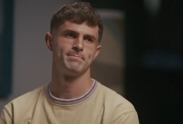 普利西奇:莫德里奇给全队送iphone,以换取不用参加入队仪式 普利西奇:莫德里奇给全队送iphone,以换取不用参加入队仪式